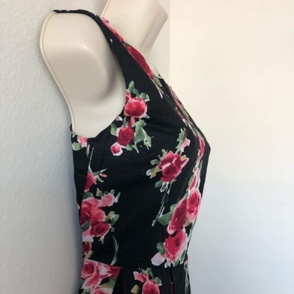 Monteau Floral Dress - Picture 4 of 6